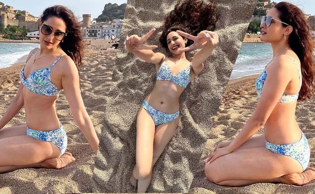 33 Hot And Sexy Pics Of Pragya Jaiswal That Will Leave You Stunned Flickonclick