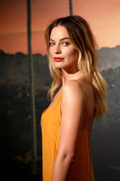 Top 10 Margot Robbie Hot and Sexy Pics