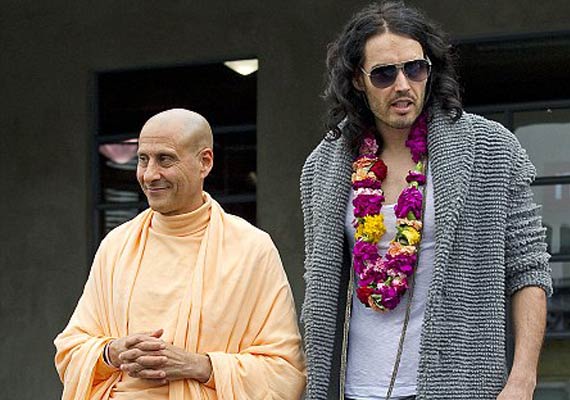 10 Hollywood Actors Who Follow Hinduism