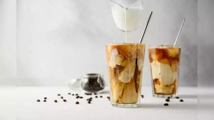 Consuming cold coffee can lead to water deficiency in the body; this is why health experts advise against excessive intake