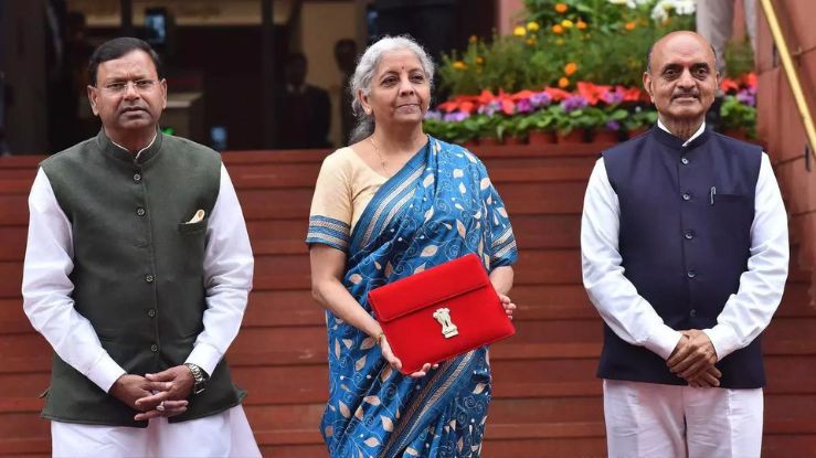 Budget 2024: Middle Class will Get Relief! From Tax Exemption To Pension...These Big Announcements are Expected in Budget