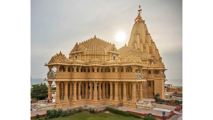 If you are planning to visit Somnath Jyotirlinga, then definitely visit these places as well