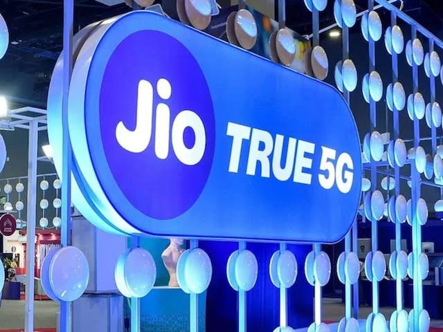 Jio Launches 3 New Prepaid Plans, Unlimited Data for Just 51 Rupees
