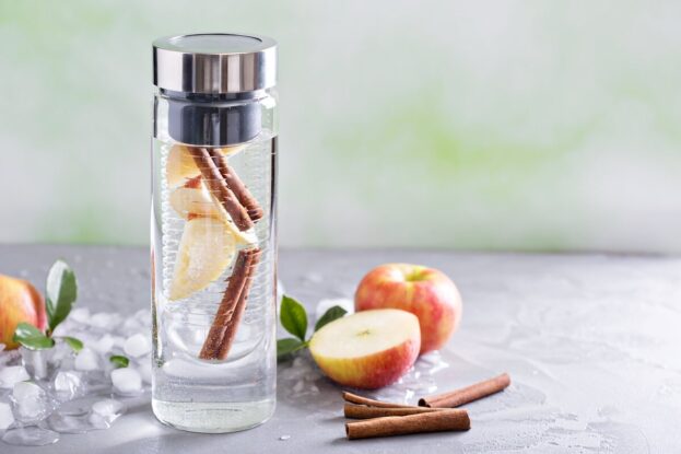 Apple and cinnamon water