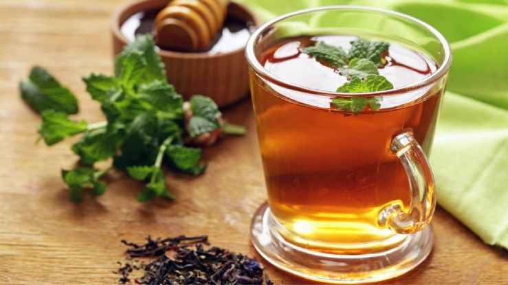 3 Soothing Drinks to Tackle Digestive Issues during Rainy Days