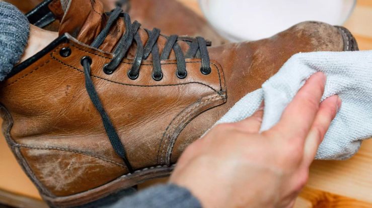 Want to Protect Your Leather Shoes from Fungus During the Rainy Season? Follow These Essential Tips