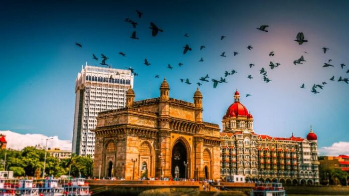 Planning To Visit Mumbai? Don't Miss These 5 Iconic Places; Otherwise Your Trip Will Seem Incomplete!