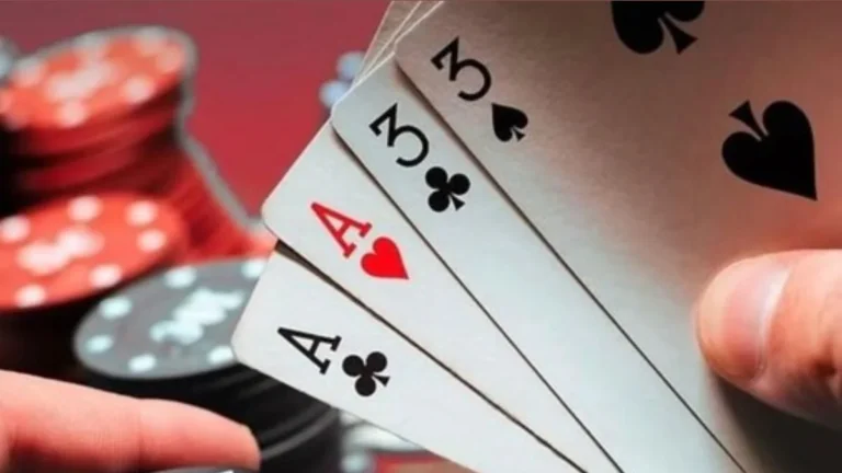 Rummy or Poker: Which One Should You Choose?