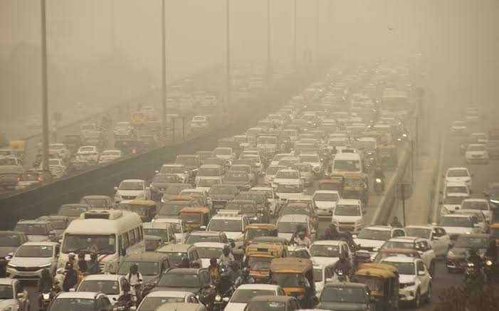 Delhi Air Pollution 65 Times Higher Than WHO Limit as AQI Exceeds 500